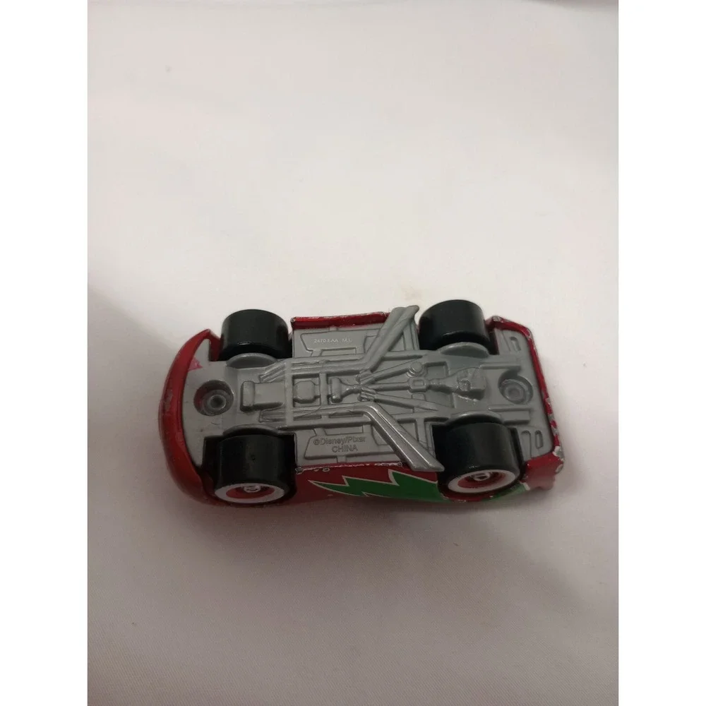 Disney Pixar Cars Holiday Hotshot Lightning McQueen Holiday‎ Christmas
